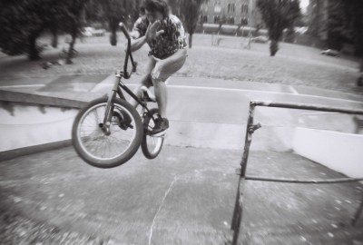 josh bar fakie Kopie.jpg