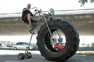 trike...jpg